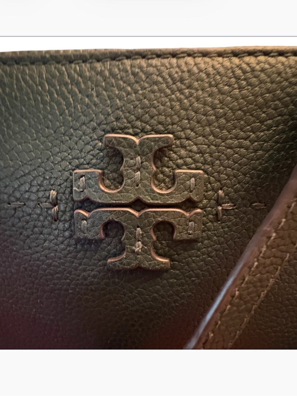 Tory Burch McGraw Camera Bag in Dark Green Pebbled Leather - Picture 2 of 9